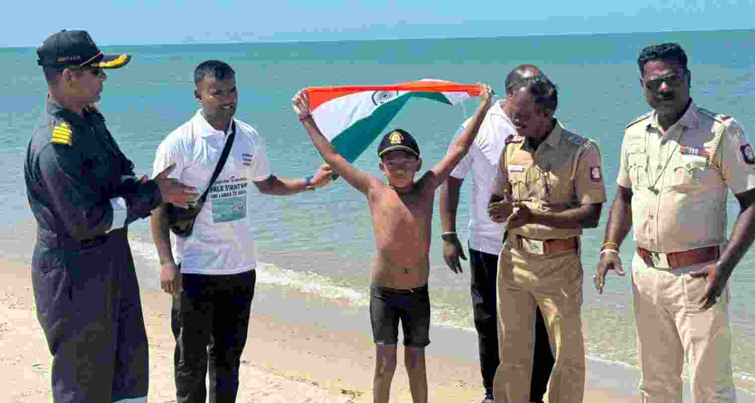 7-year-old Jharkhand boy swims across Palk Strait