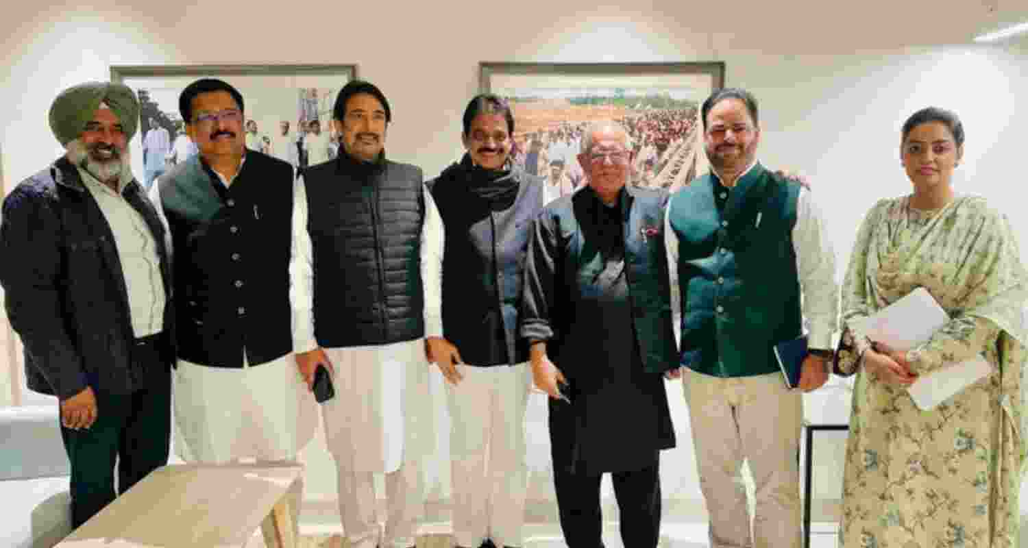 Congress resolves months-long infighting in its J&K unit after Rahul Gandhi’s intervention. 