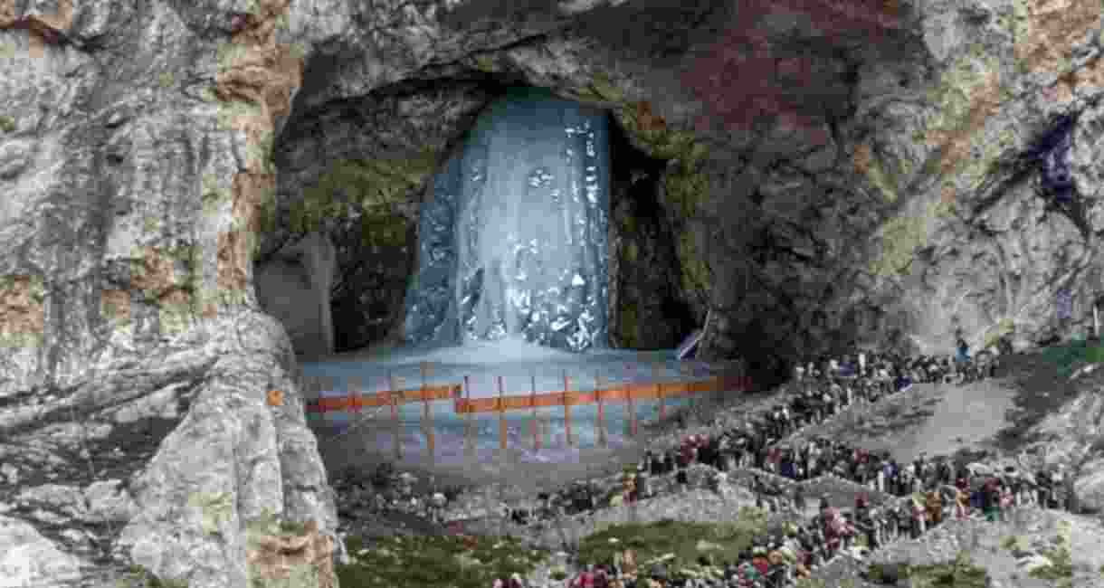 Fresh batch of over 3K Amarnath pilgrims departs under tight security