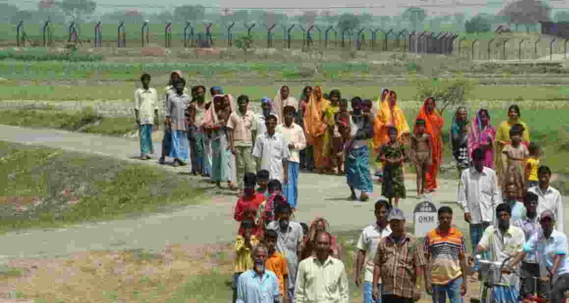 2 Bangladeshi immigrants held for illegal stay in Delhi