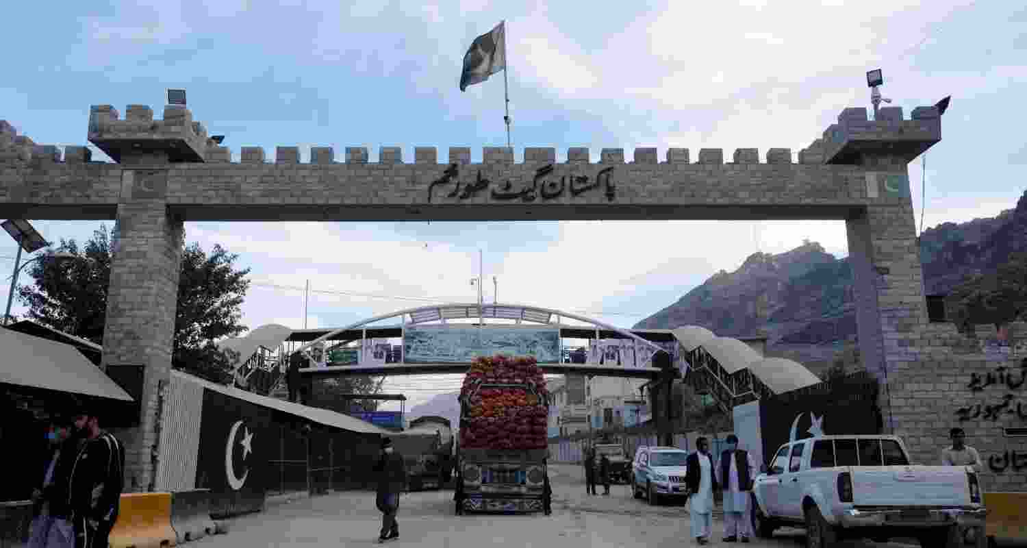 The Khyber Pass Economic Corridor project includes construction of a 48km four-lane expressway between Peshawar and the Torkham border crossing. 