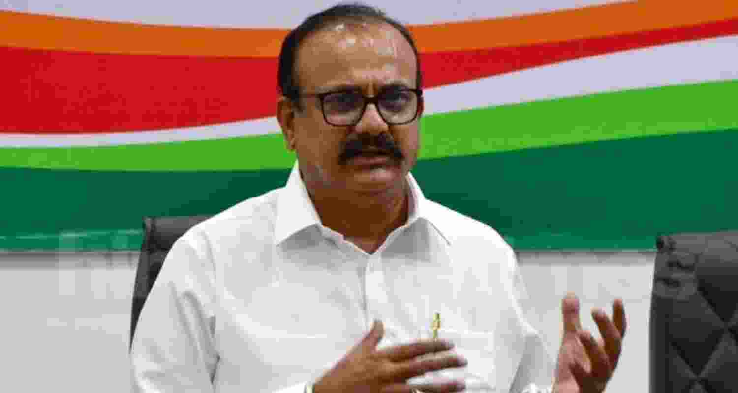 Six farmers die by suicide daily in Maharashtra: Sapkal