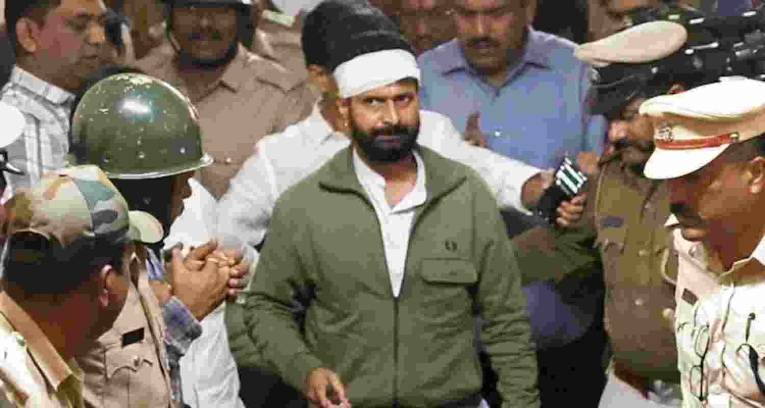 CT Ravi moved Karnataka High Court for bail after being arrested for abusing Karnataka minister Laxmi Hebbalkar.