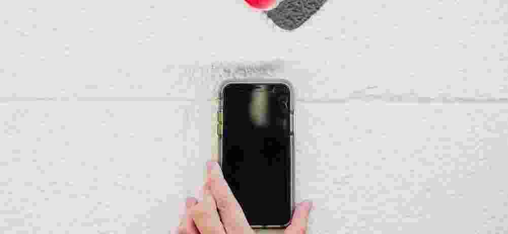 Haidt's new book underlines risks teenagers face because of excessive phone use and less time spent interacting with peers and family, but you don't have to believe it all... Haidt's new book underlines risks teenagers face because of excessive phone use and less time spent interacting with peers and family, but you don't have to believe it all...