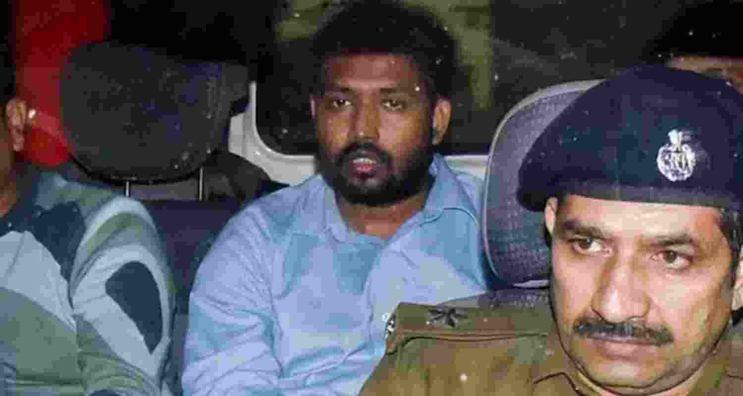 Khan sir gets interim relief in coaching centre firing case