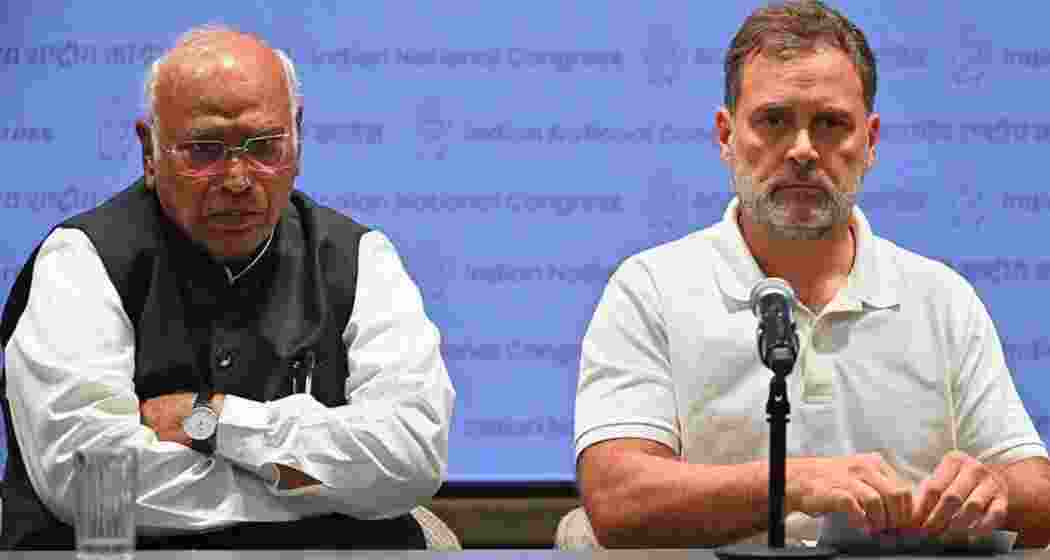 Congress president Mallikarjun Kharge and Leader of Opposition in the Lok Sabha Rahul Gandhi. 