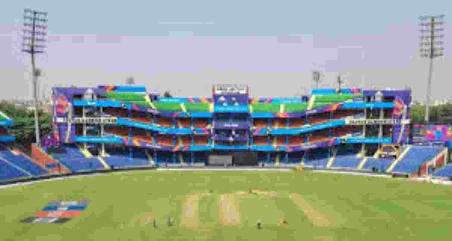 For the coming Test, a fresh centre strip has been prepared at Feroz Shah Kotla Stadium, and the early part of the contest is expected to be dominated by batsmen.