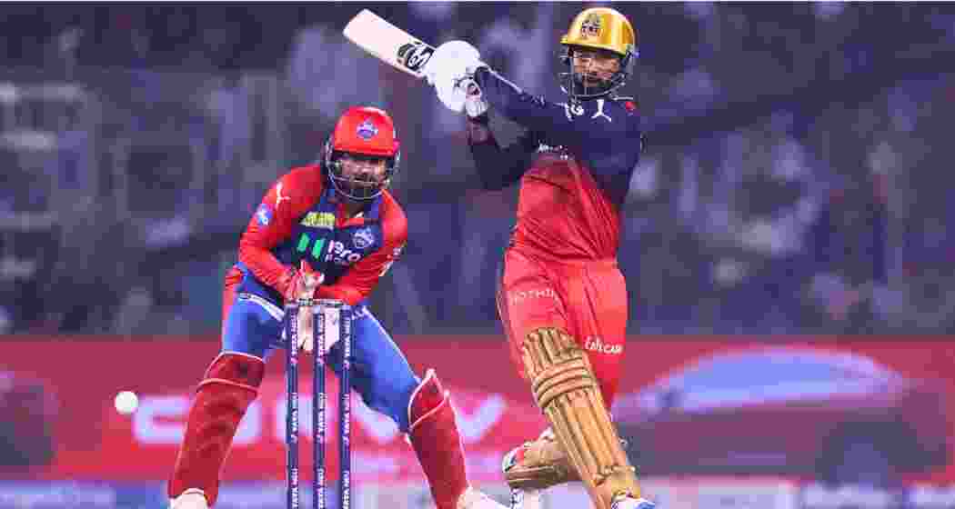 Krunal Pandya plays a match-winning knock of 73 not out, helping RCB chase down 163 runs to beat Delhi Capitals by six wickets and extend their unbeaten away run in IPL 2025, at Feroz Shah Kotla, on April 27, 2025.