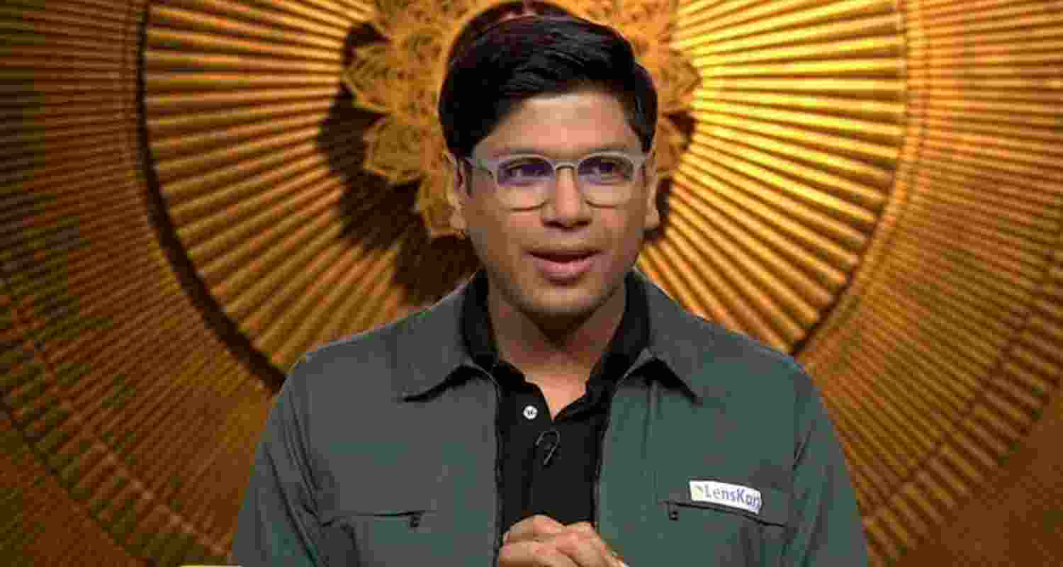 Lenskart apologises after grooming row, issues new policy allowing religious symbols like bindi, hijab and turban.