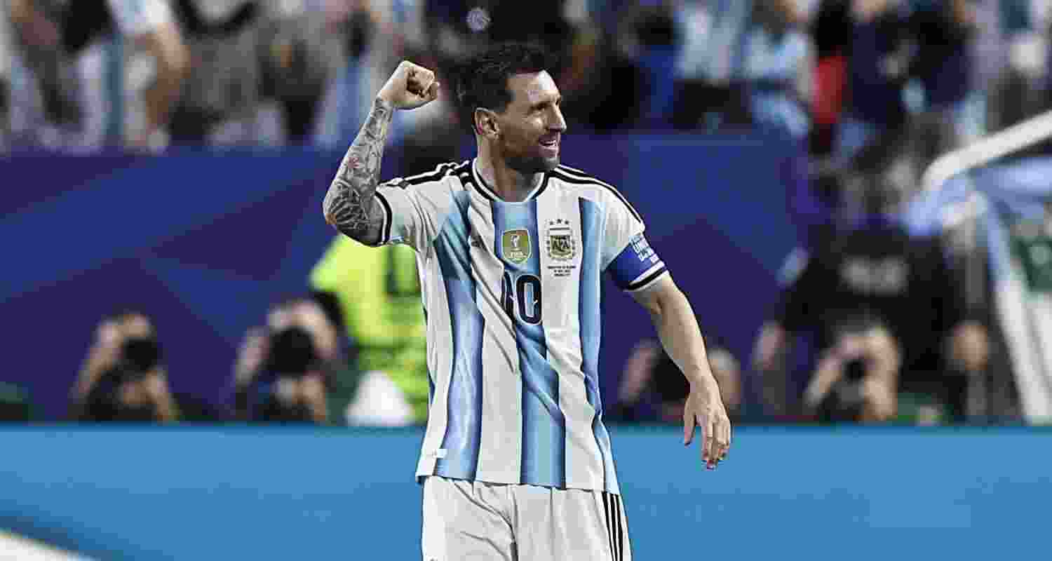 Lionel Messi scored a hat trick and matched Miroslav Klose's World Cup scoring record as Argentina beat Algeria 3-0 in their opener.