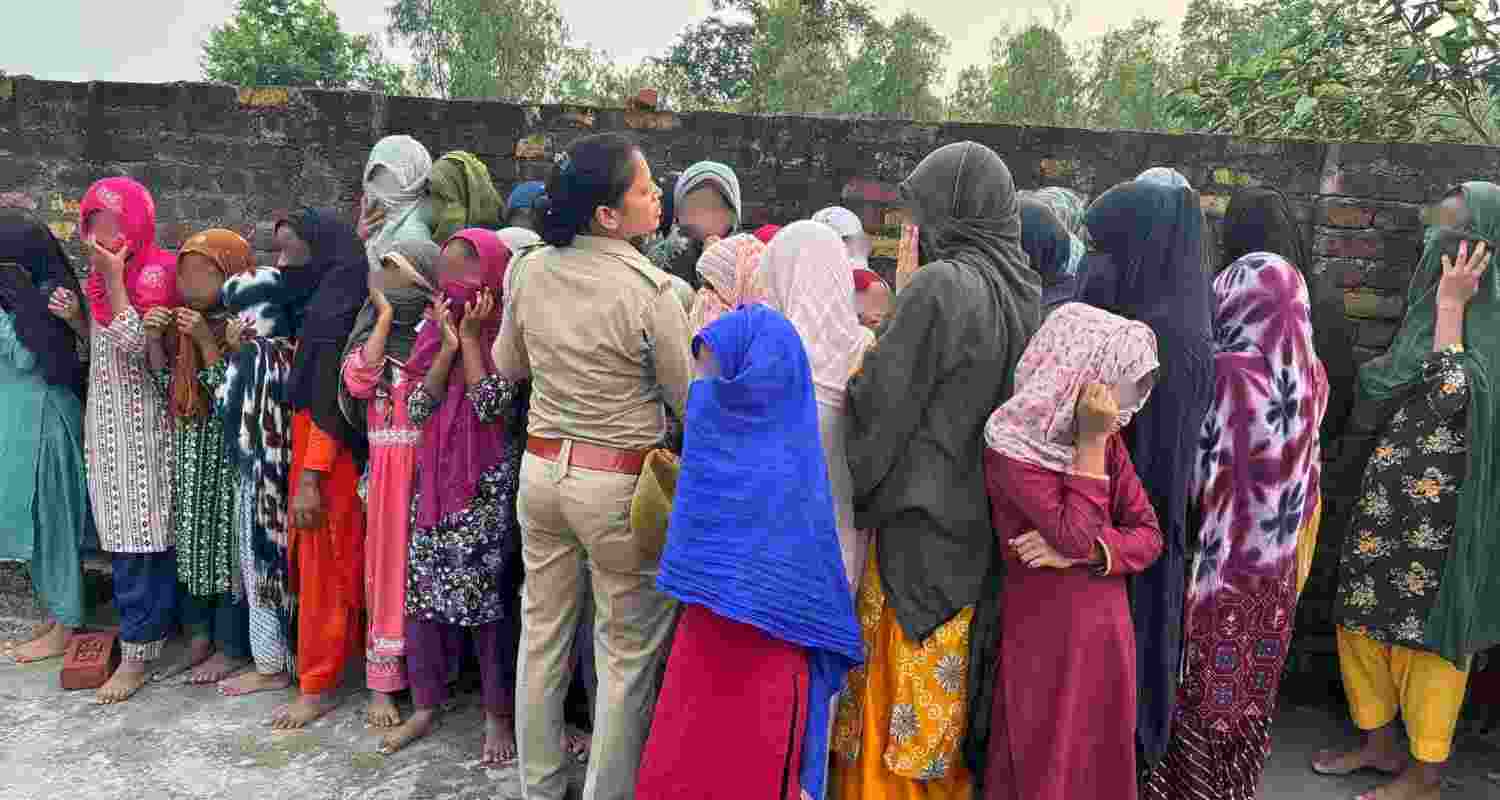 40 girls aged 9-14 rescued from locked toilet in unregistered Bahraich madrassa. 