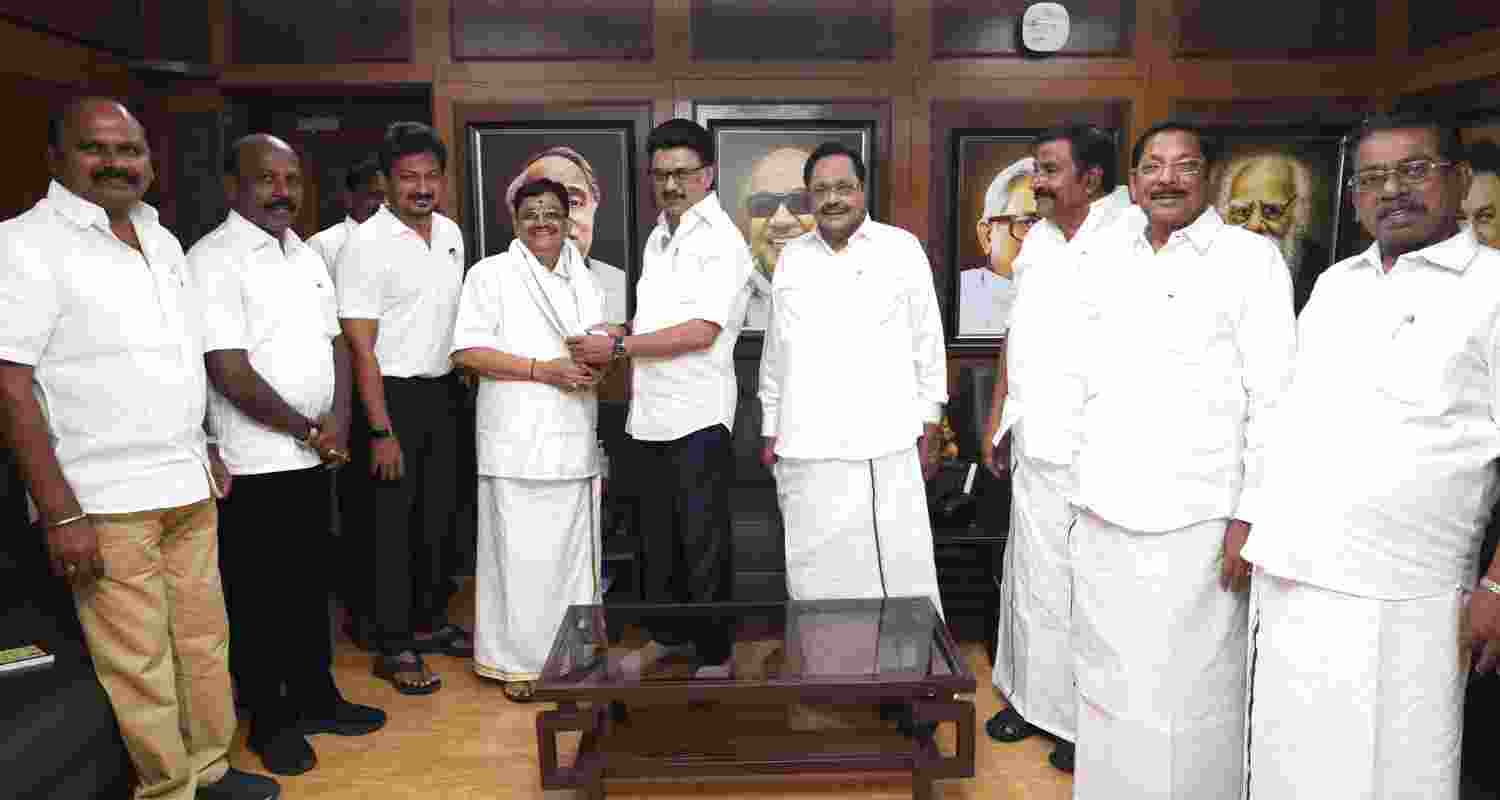 AIADMK leader V Maitreyan joins DMK