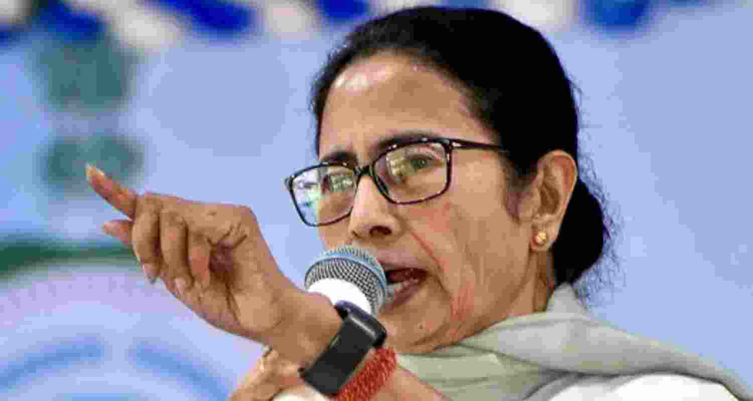 Victim’s father accuses Mamata of evidence tampering in RG Kar case
