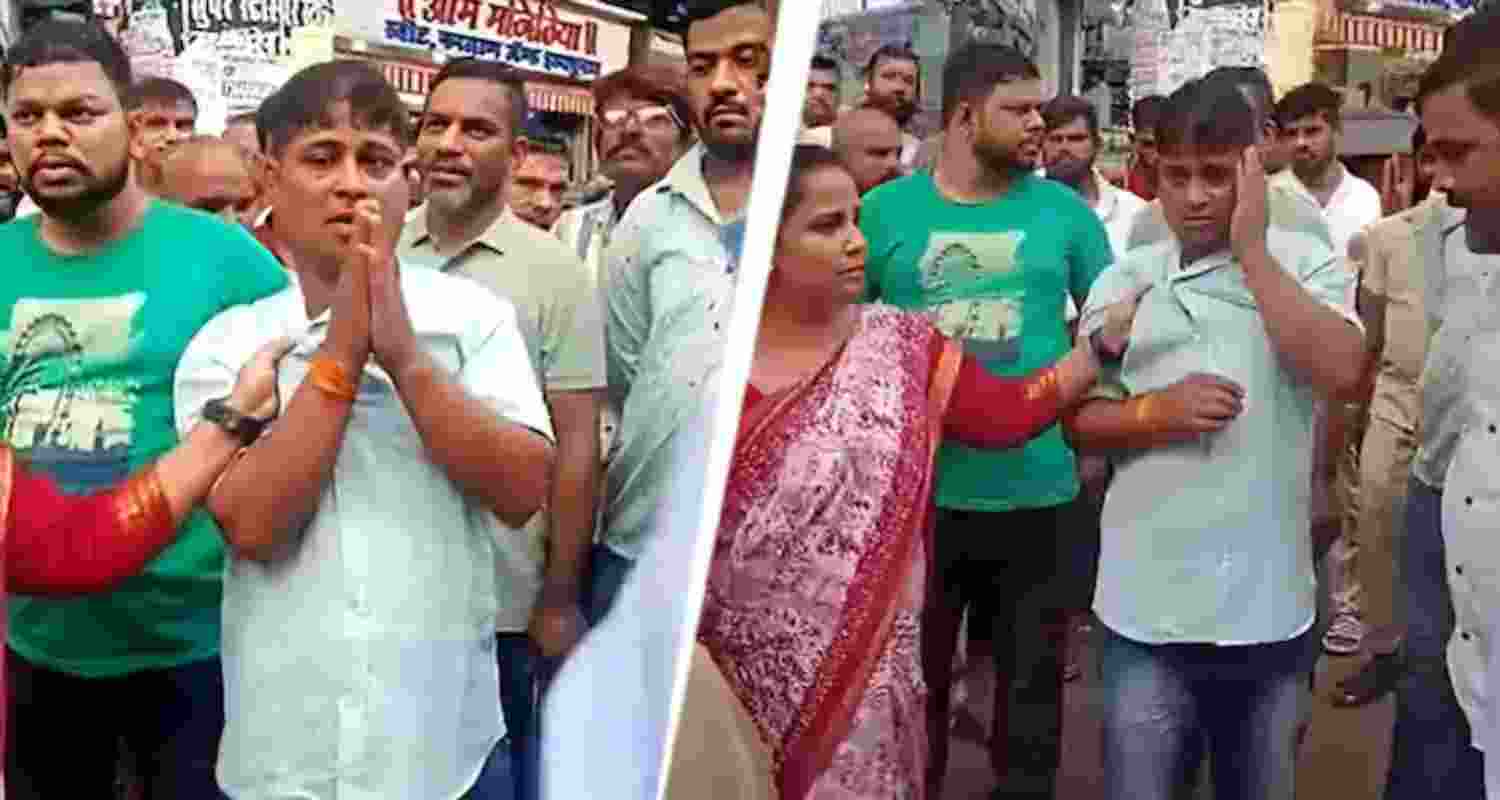 he migrant rickshaw driver was assaulted in full public view near the Virar station.