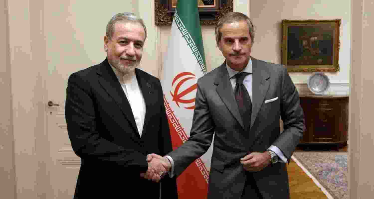 Iranian Foreign Minister Abbas Araghchi (left) meeting Rafael Grossi, director-general of the International Atomic Energy Agency, in Geneva.