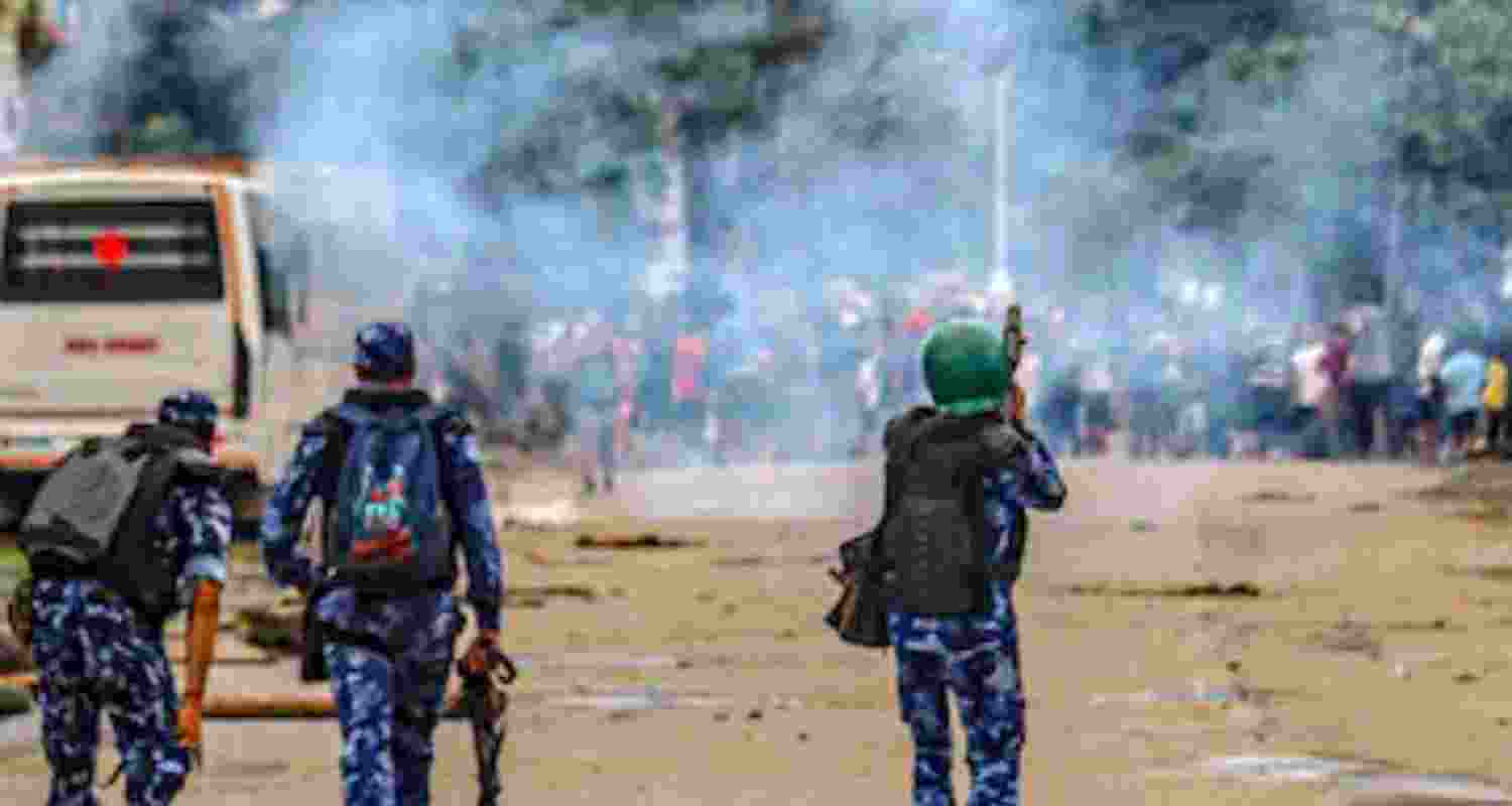 Manipur: 10 militants arrested in coordinated operations Manipur: 10 militants arrested in coordinated operations