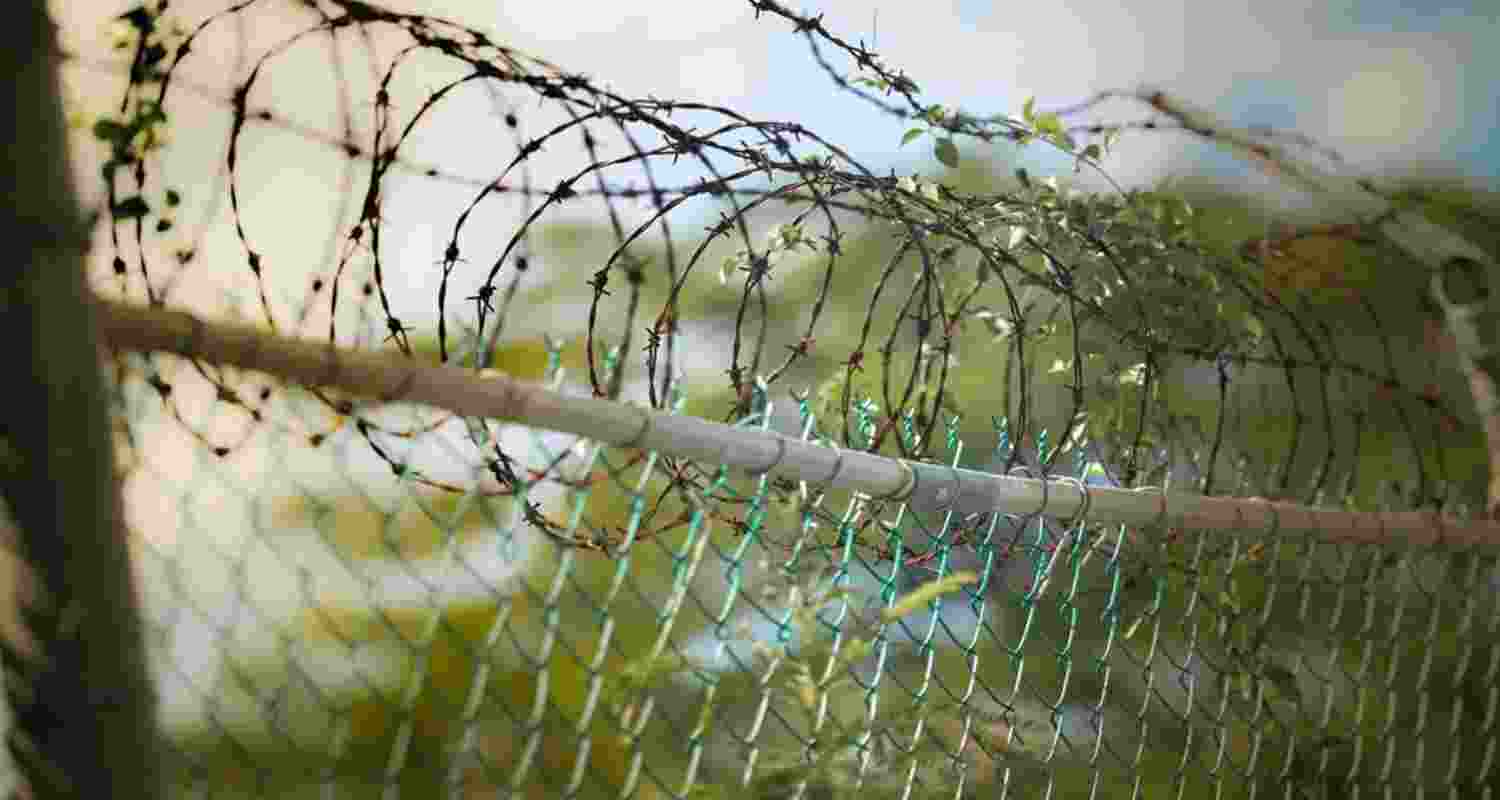 Mizo students urge Centre to reconsider border-fencing issues