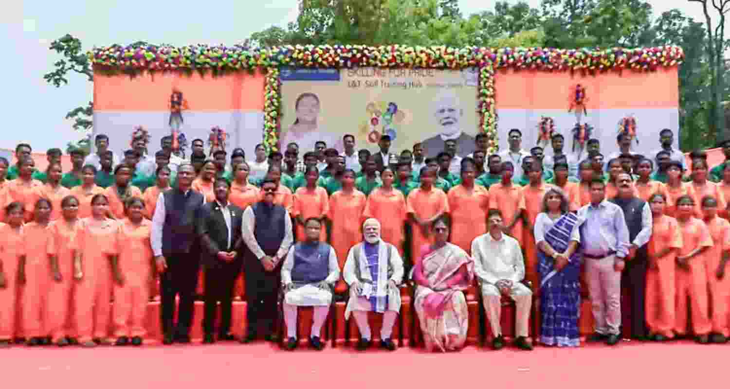 President Murmu, PM Modi unveil projects worth over ₹47,600 crore in Odisha