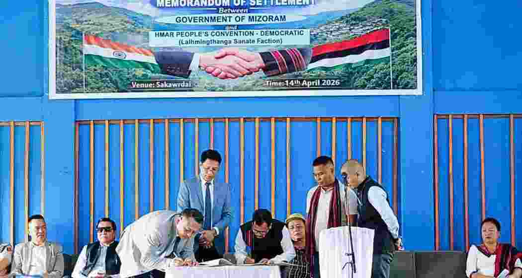 Mizoram officials and HPC(D) leaders sign the peace accord in Sakawrda, marking the end of decades-long Hmar insurgency and paving the way for development in the region.