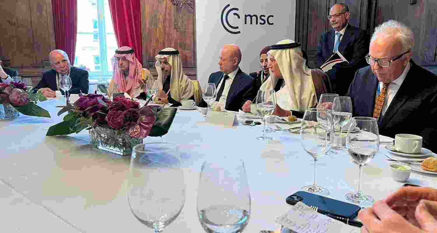 Iran FM Abbas Araghchi slams Munich Security Conference as a “circus” over Iran invite row, amid US pressure and nuclear tensions.