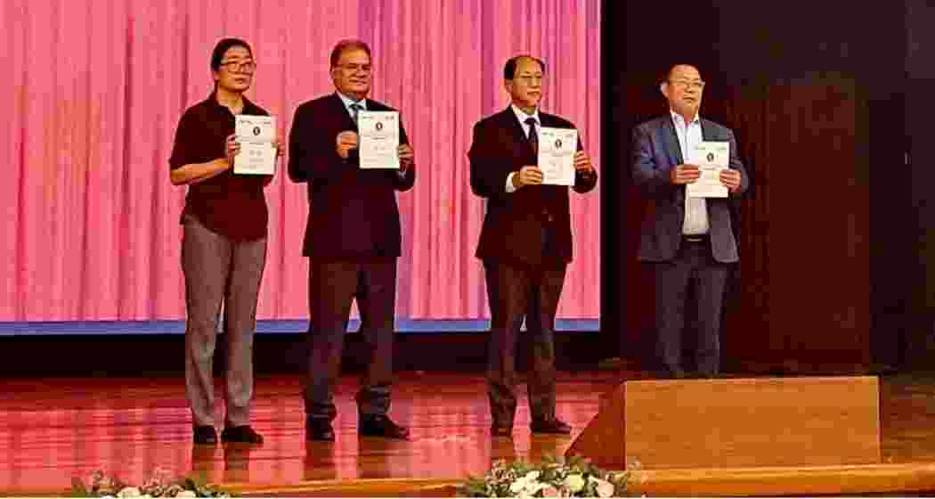 Chief Minister Neiphiu Rio along with delegates from the government revealing the Chief Minister’s Universal Life Insurance Scheme (CMLIS) at the Civil Secretariat Plaza on Thursday.