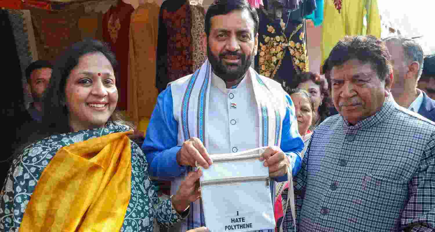 Haryana CM Nayab Singh Saini urges citizens to support local artisans. 