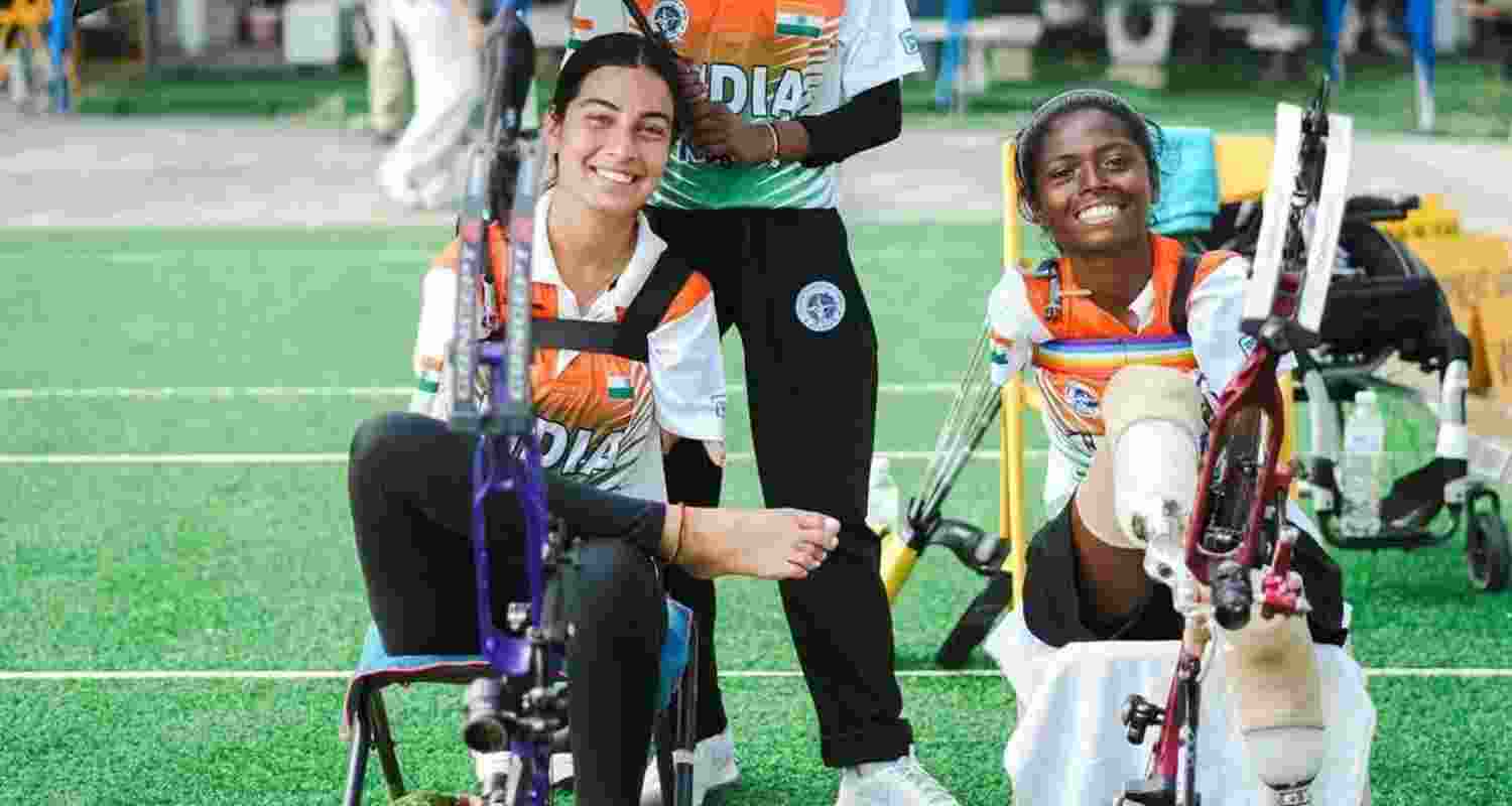 World's No. 1 para archer Sheetal Devi (left) with Payal Nag, who defeated her to win the gold at the World Archery Para Series.