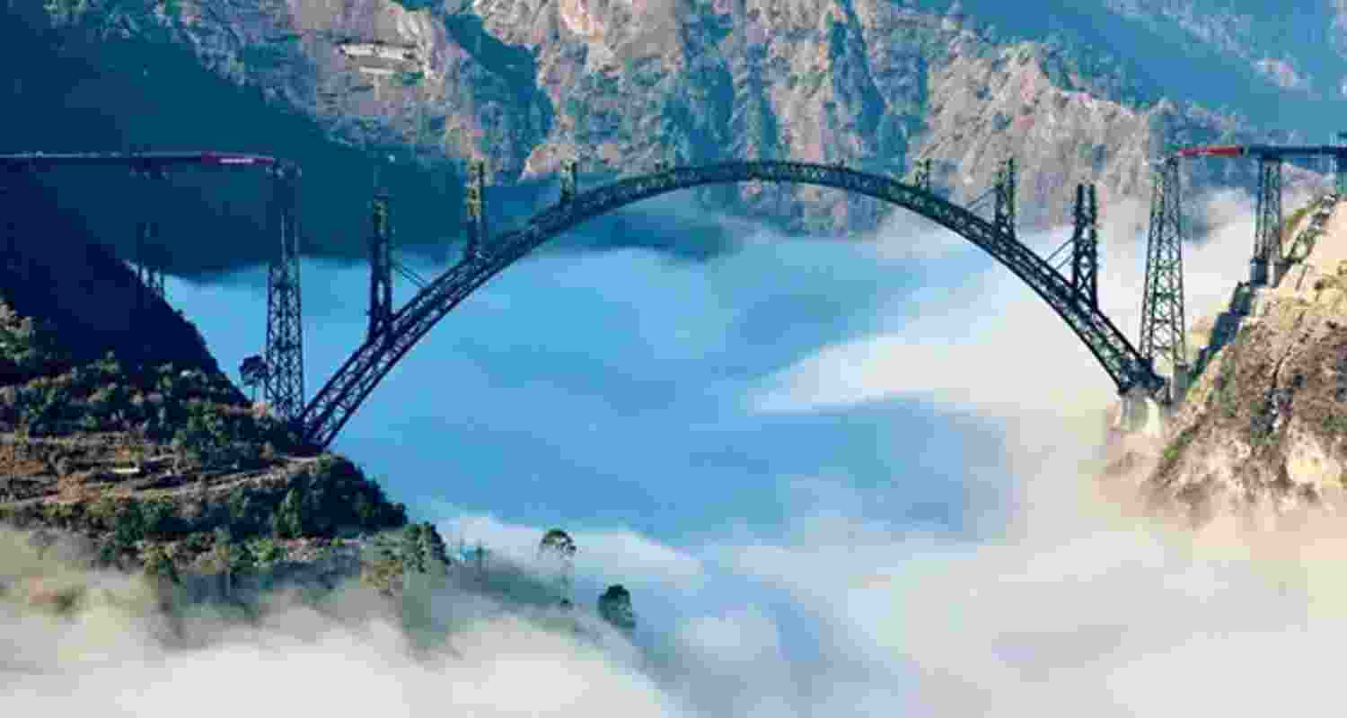 PM to inaugurate world's highest Rly bridge over Chenab on Jun 6