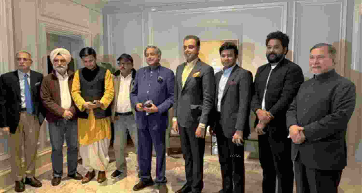 'India had enough evidence', Tharoor convinces journalist son