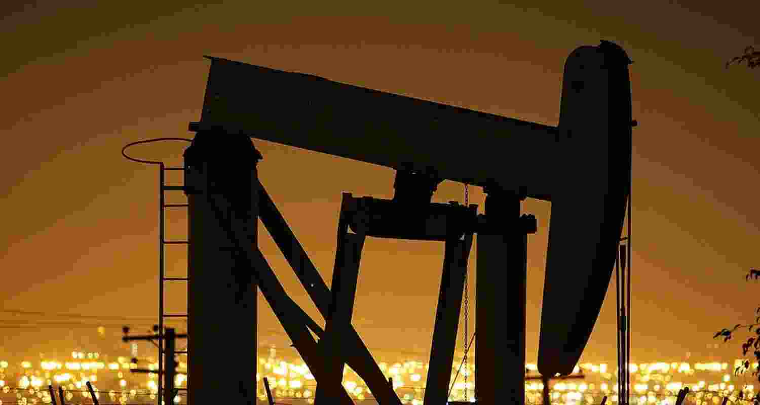 Crude oil tops $109 a barrel amid Iran-US deadlock