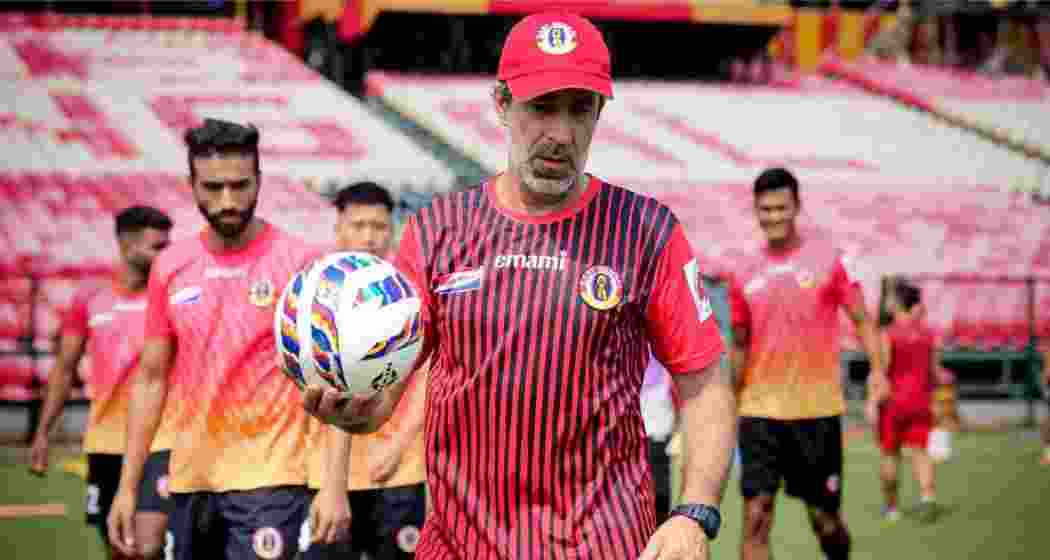 Oscar Bruzon, head coach of East Bengal. (File photo)