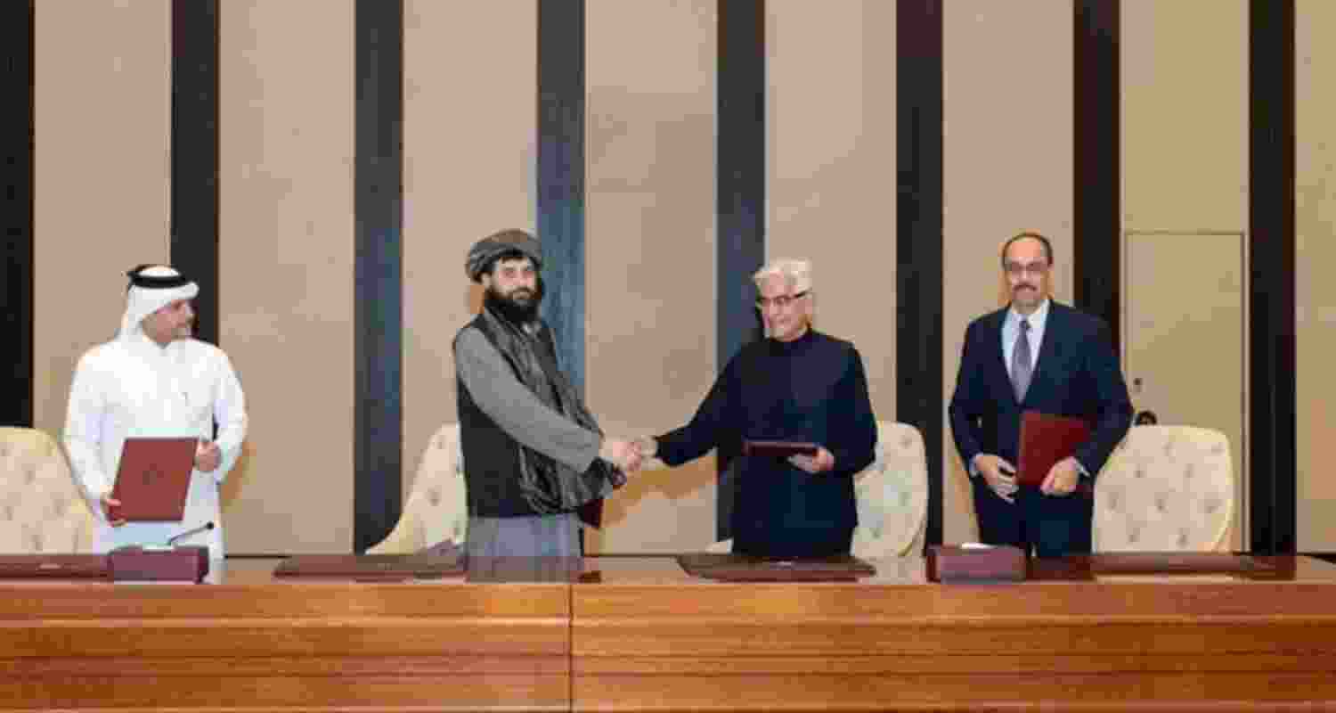 Pakistan agrees to resume Istanbul talks with Afghan Taliban after first round of talks resulted in deadlock. 