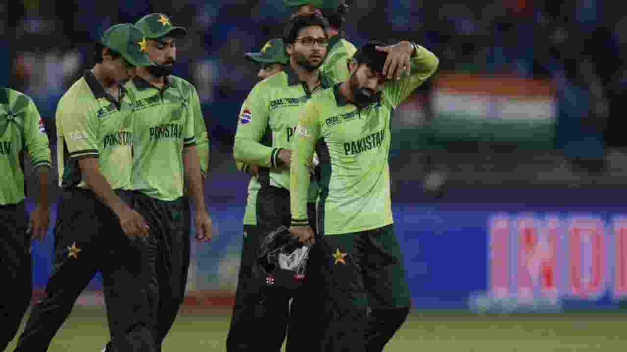 Pakistan players exit the field after facing a 6-wicket loss against India in their CT 2025 clash.
