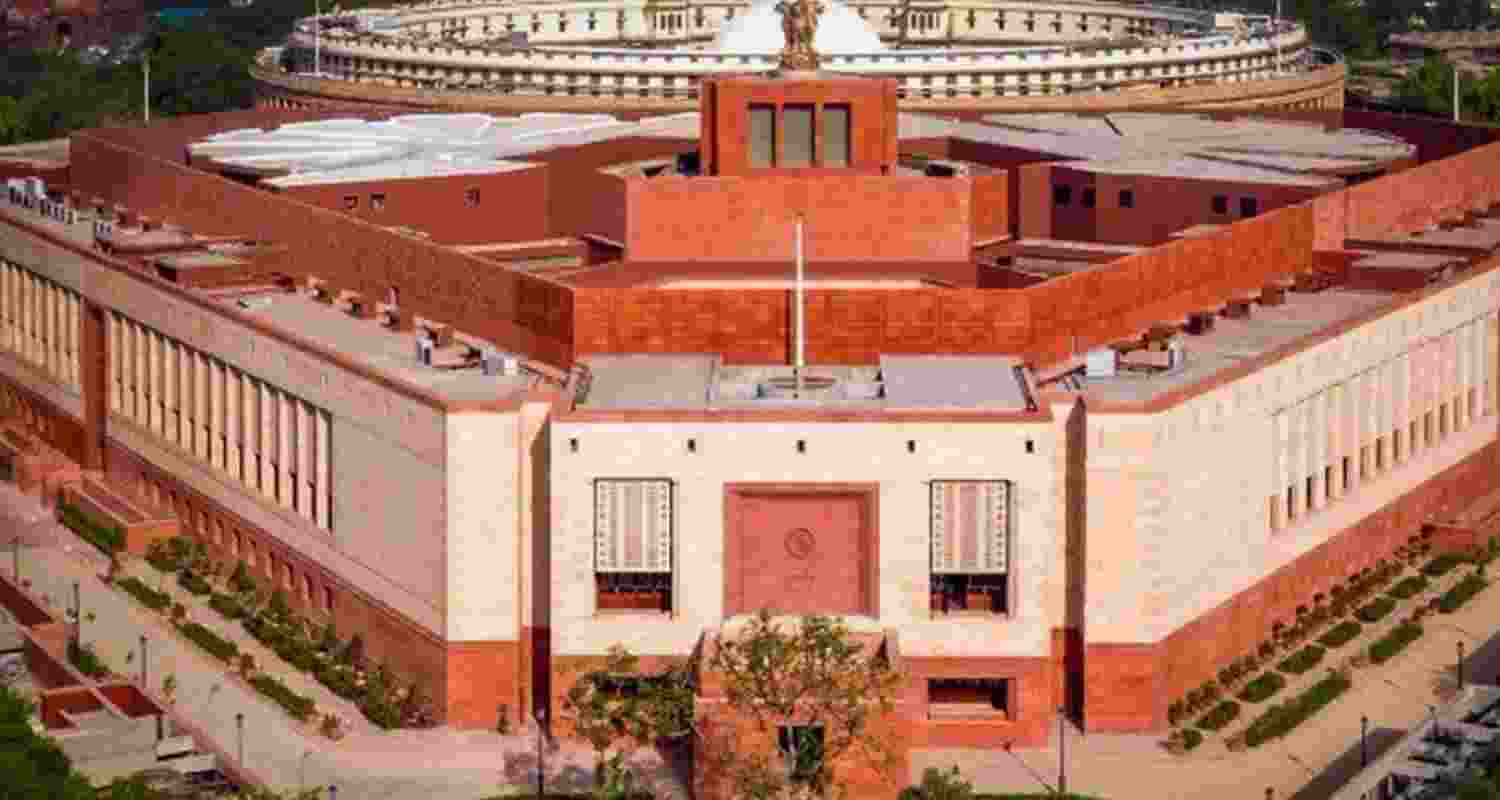 Parliament panel gives 285 suggestions on Income Tax Bill-2025