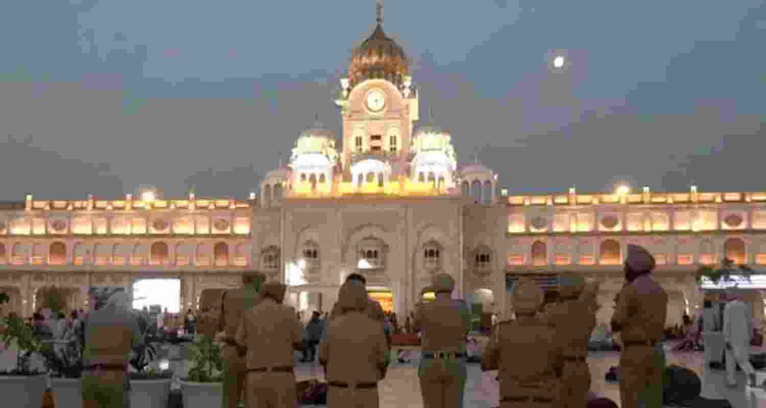 Police at Golden Temple.