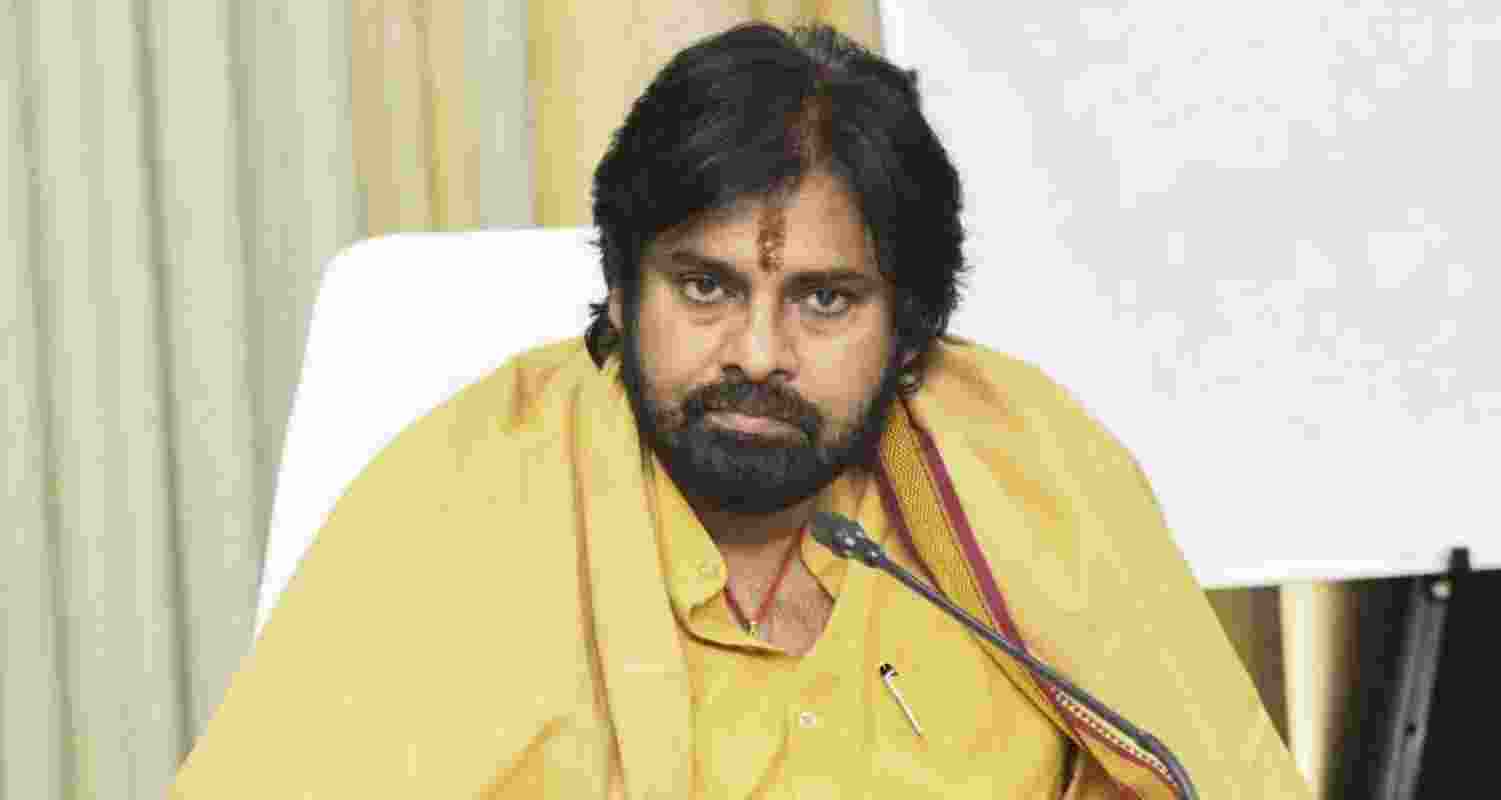 Pawan Kalyan orders probe into JEE students' exam delays