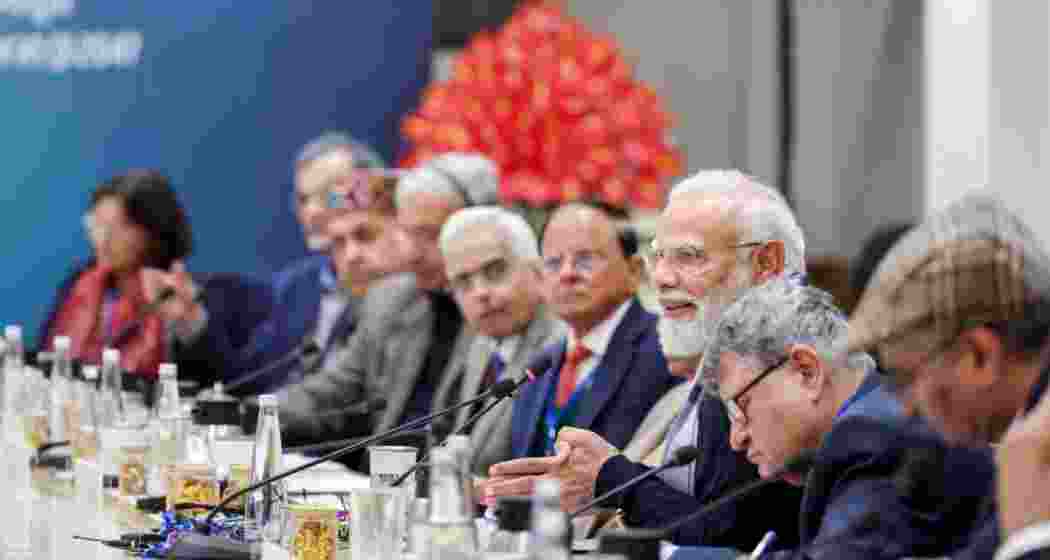 Prime Minister Narendra Modi chairs a meeting with economists at NITI Aayog, in New Delhi. (File photo)