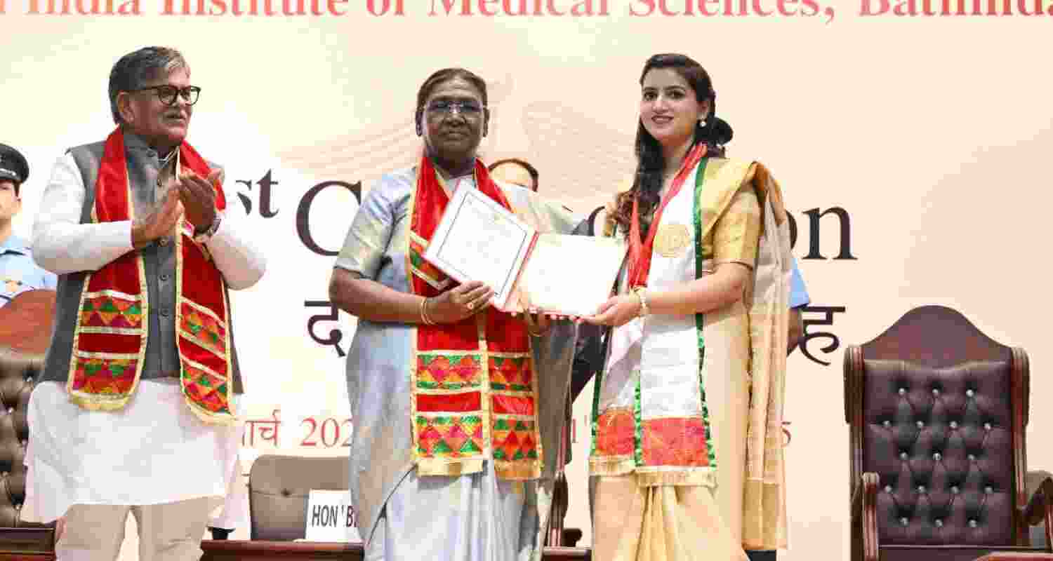 President Droupadi Murmu attends AIIMS Bathinda convocation