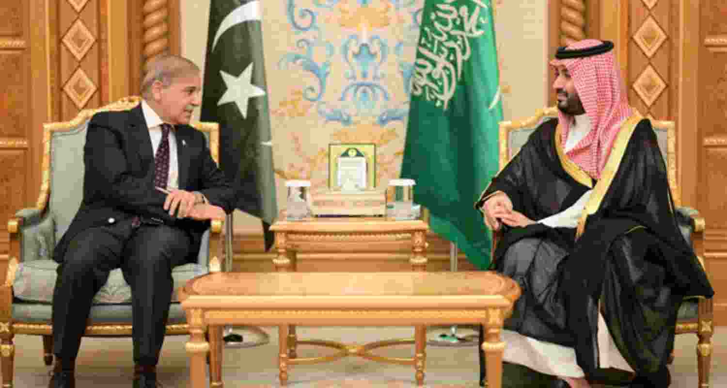 A file photo of Pakistan Prime Minister Shehbaz Sharif meeting Saudi Crown Prince Mohammad bin Salman.