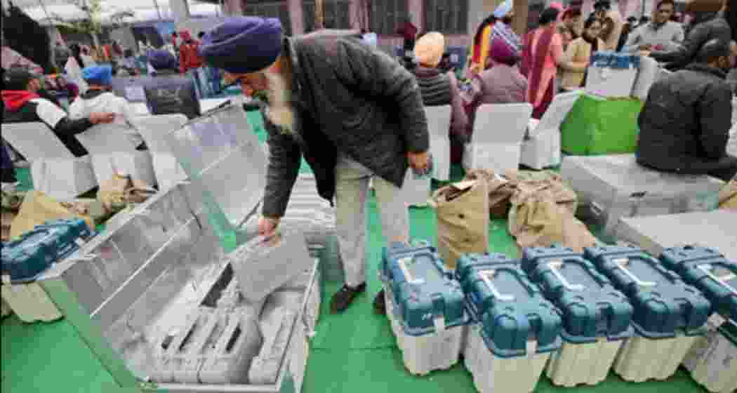 EVM machines are being checked before polling.