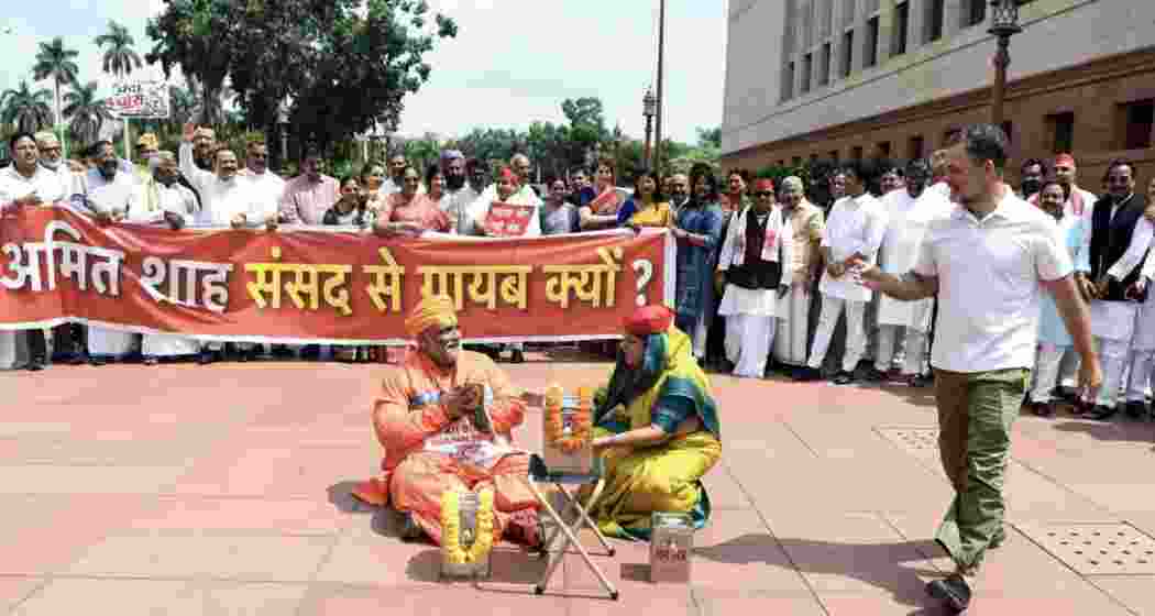LoP in the Lok Sabha Rahul Gandhi, Independent MP Rajesh Ranjan (Pappu Yadav) and other Opposition MPs protest at the Makar Dwar of Parliament over the issue of alleged Ayodhya Ram Mandir donations embezzlement, during the ongoing Monsoon Session, in New Delhi on July 31, 2026.