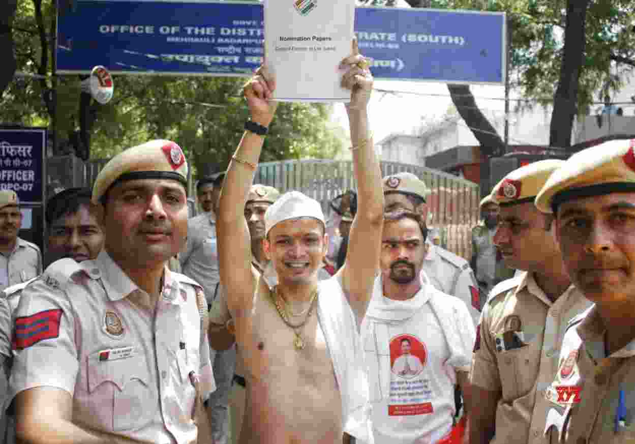 First third-gender candidate from Delhi files nomination papers for Lok Sabha polls