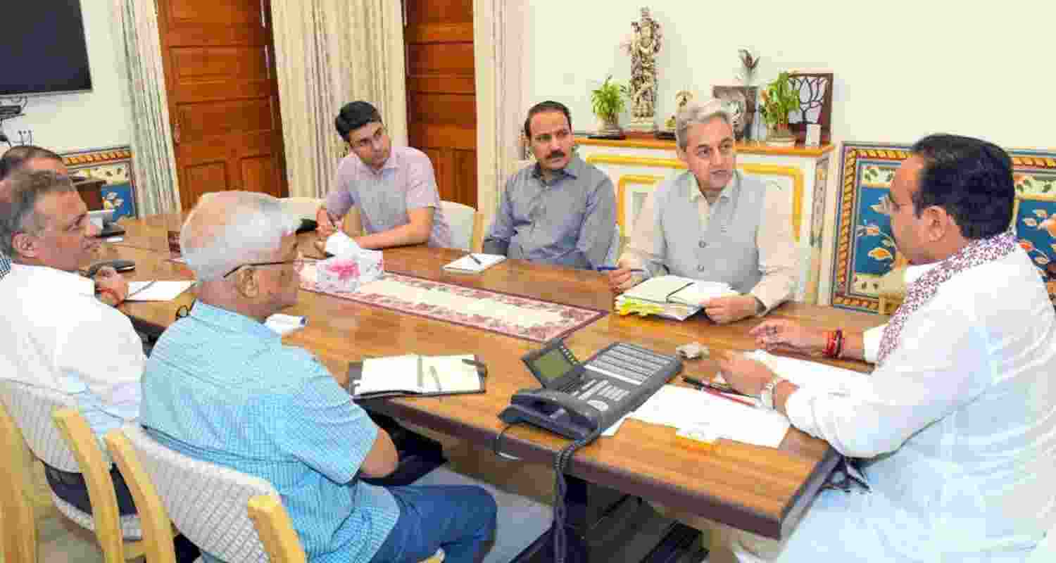 Rajasthan CM Bhajanlal Sharma holds a review meeting with officials regarding the security of Rajasthan's international border. Image: X