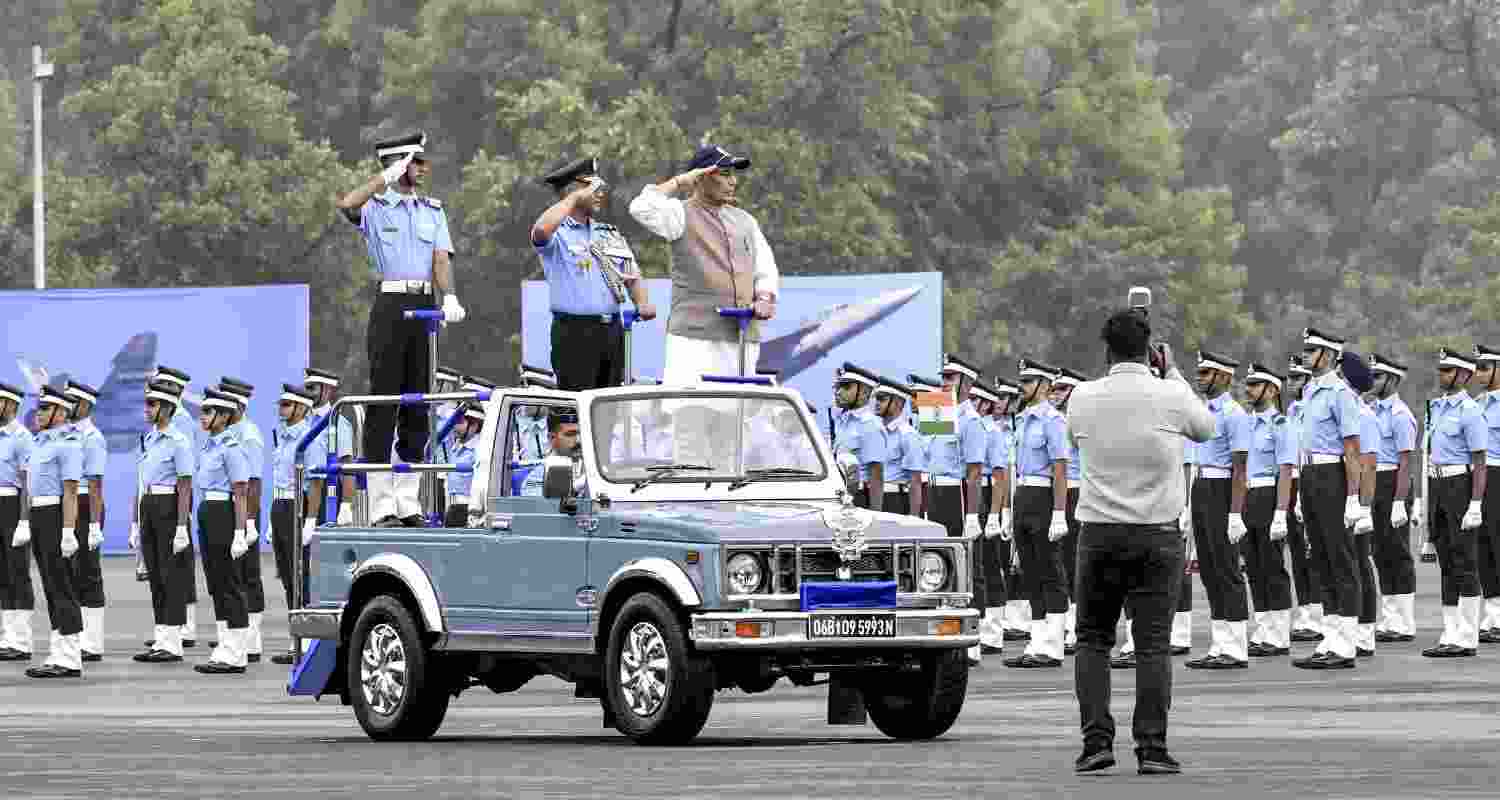 Rajnath Singh said smaller forces can inflict heavy losses in modern warfare, urging armed forces recruits to adapt to evolving battlefields.
