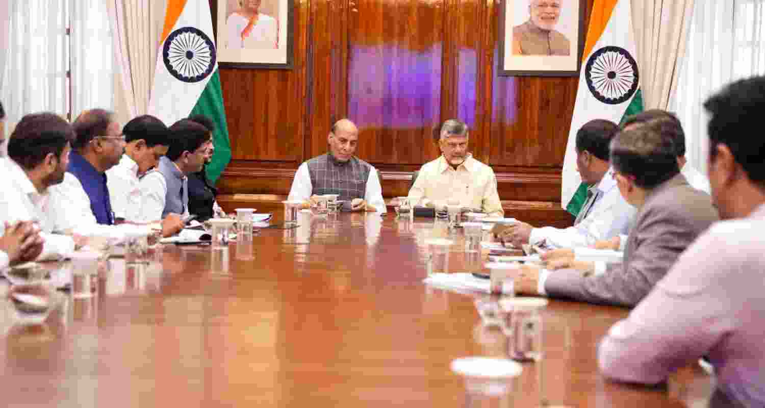 Naidu in Delhi, seeks Centre’s support for Andhra's key projects 