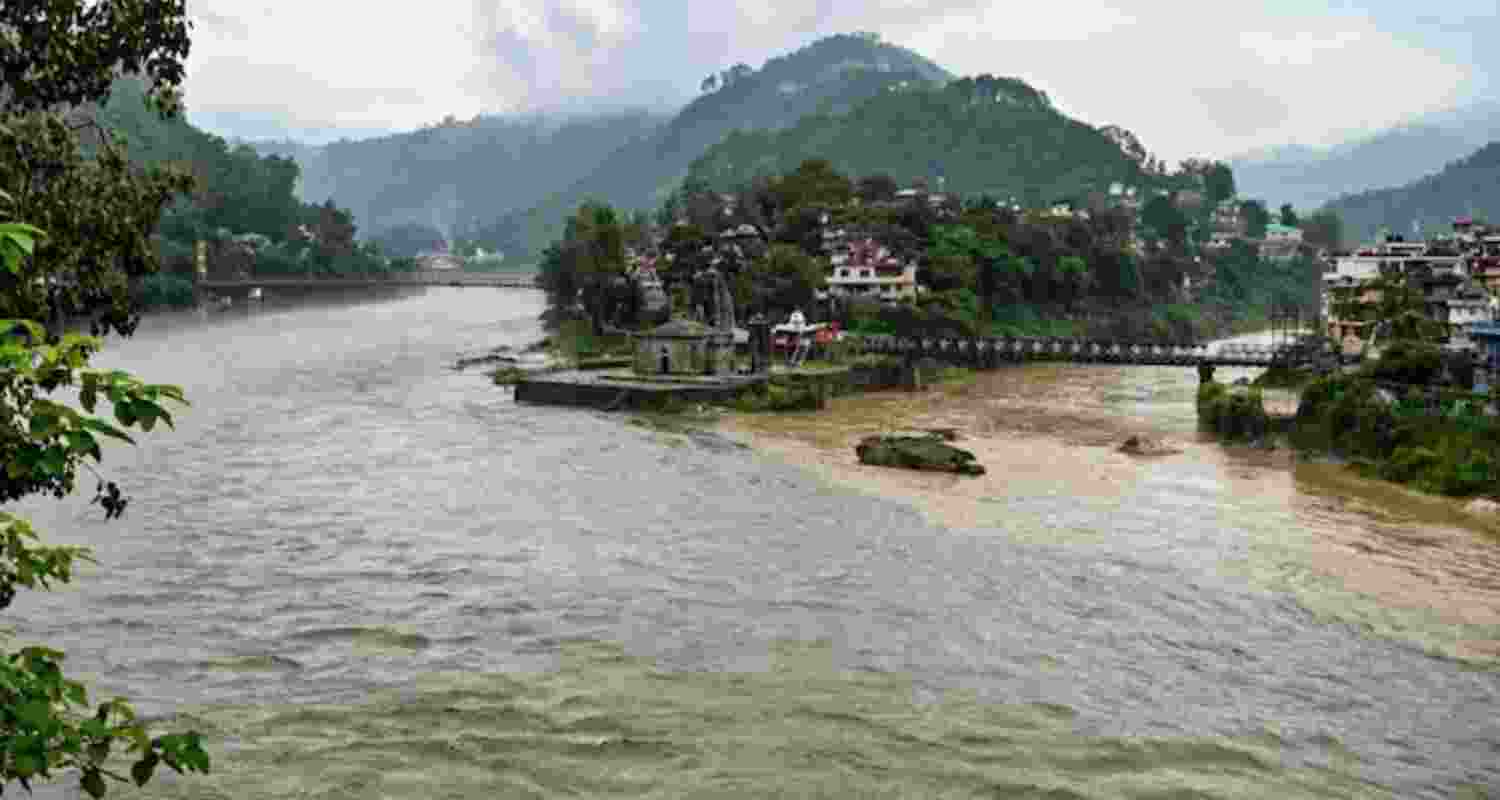 The weather department has said that heavy to very heavy rain is expected to continue across Himachal Pradesh over the next 24 hours. 