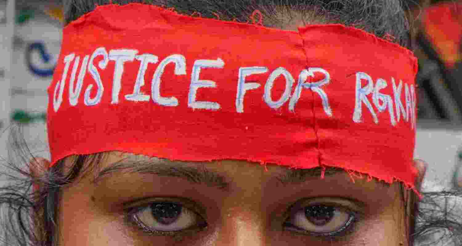 Calcutta High Court forms SIT under CBI Joint Director to intensify probe into the 2024 RG Kar doctor rape and murder case.
