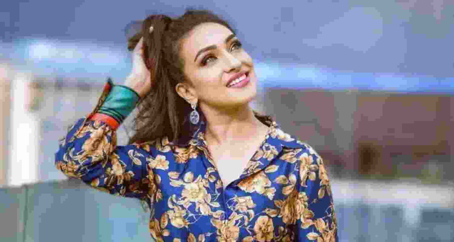 ED summons Bengali actor Rituparna Sengupta 