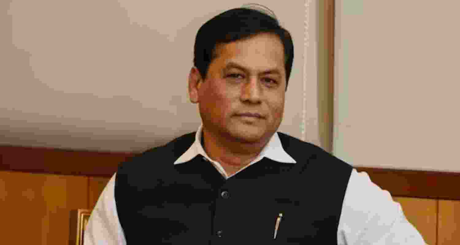 Sonowal: Coordination key for Maha port projects