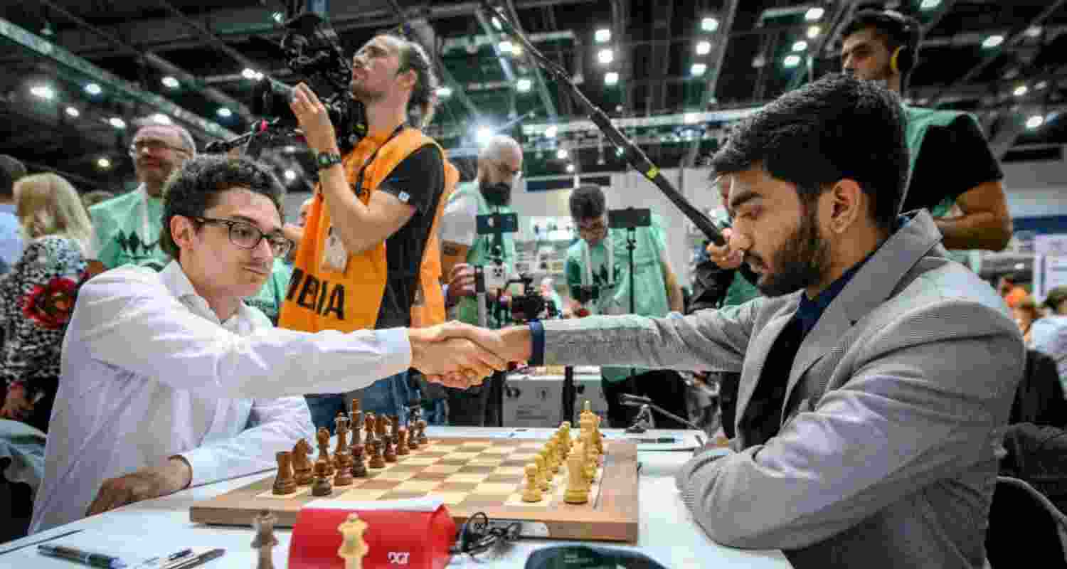 Fabiano Caruana and (right) world chess champion D Gukesh. (File photo)